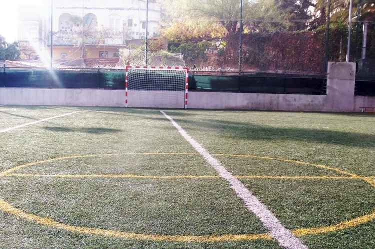 pista futbol sala colegio Jesus Maria Barcelona