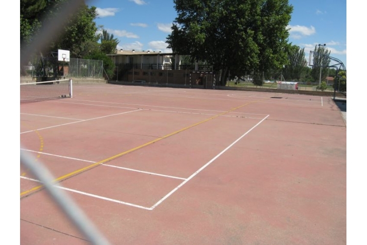Pistas de Tenis y Baloncesto de El Burgo de Ebro