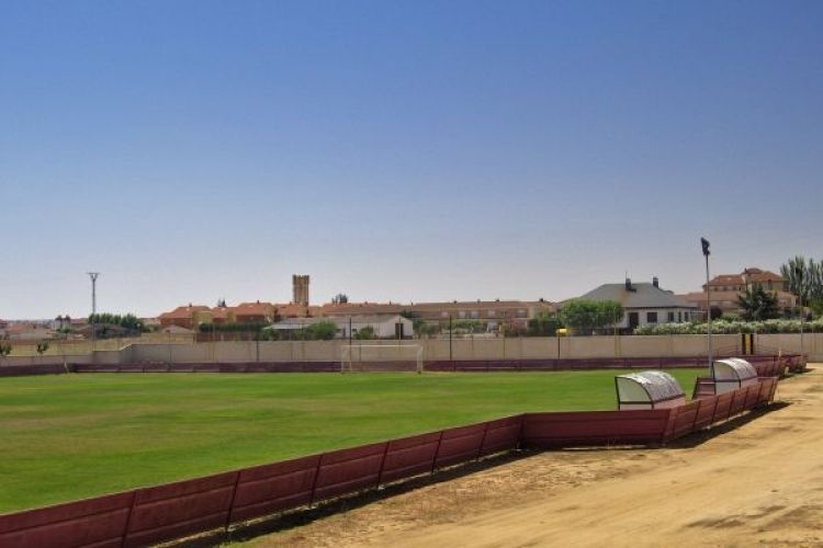 Campo de Fútbol Municipal de Moraleja del Vino