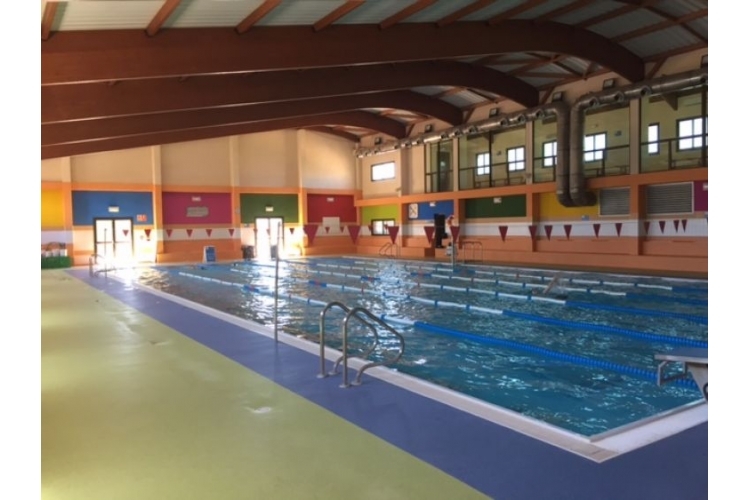 PISCINA COBERTA MUNICIPAL DE NULES