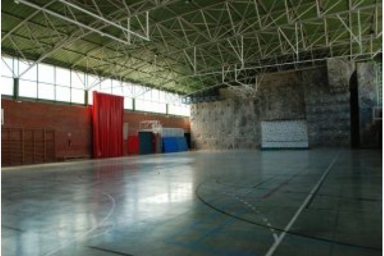 Pabellón polideportivo Pío Xll de Huesca